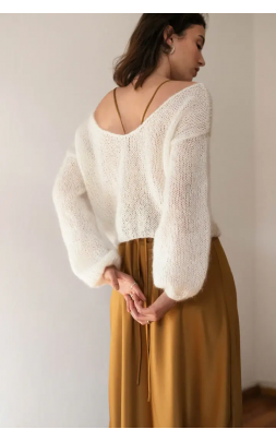 CHUNKY MOHAIR SWEATER DEEP V