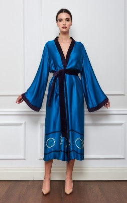 ZOSTIRIA SILK KIMONO